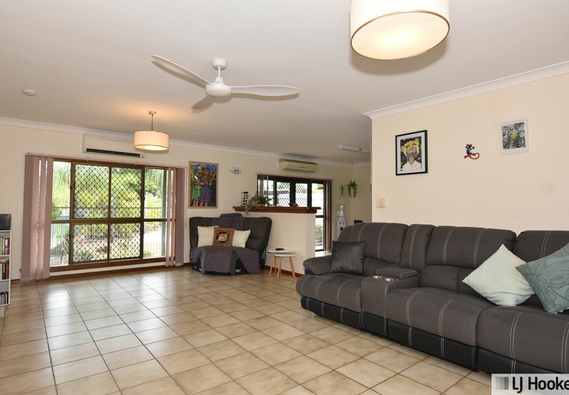 Photo - 23 Vipiana Drive, Tully Heads QLD 4854 - Image 3