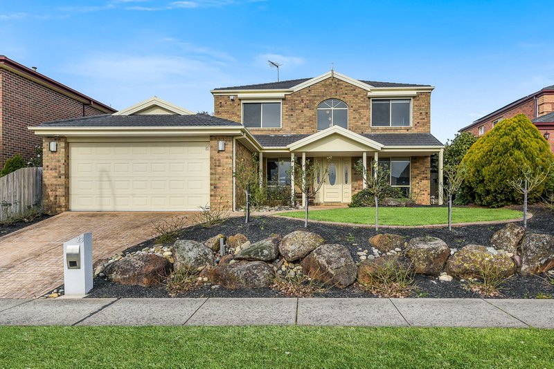 Photo - 23 Vivienne Way, Berwick VIC 3806 - Image 2