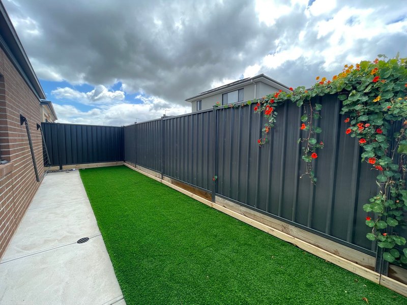 Photo - 23 Vogue Drive, Wyndham Vale VIC 3024 - Image 16