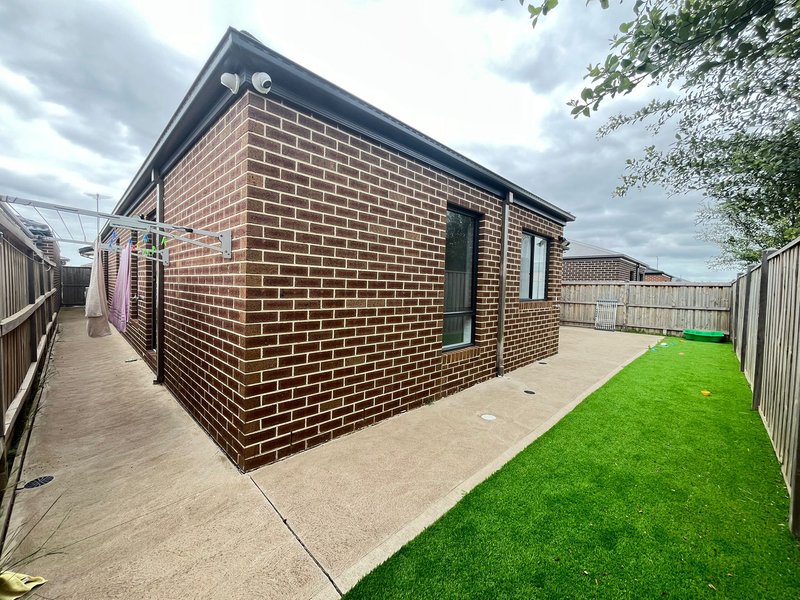 Photo - 23 Wade Street, Tarneit VIC 3029 - Image 19