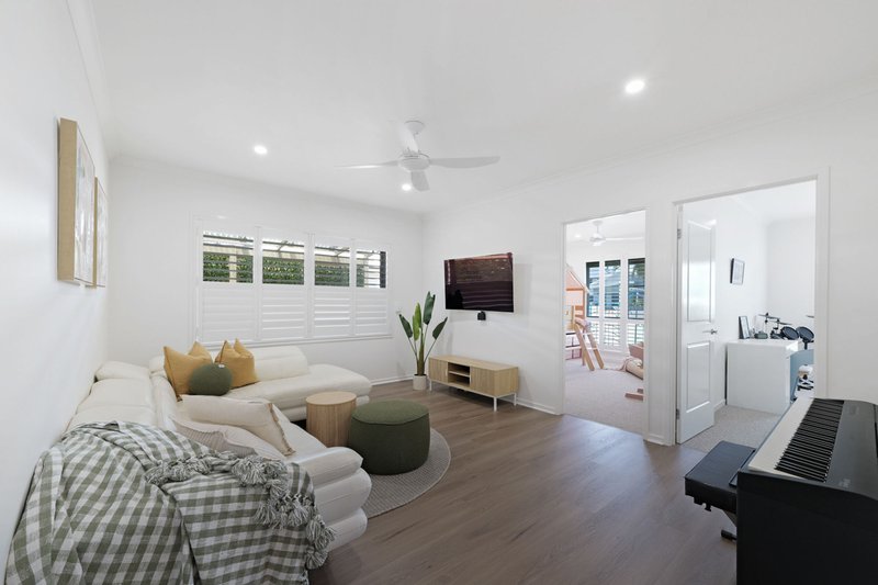 Photo - 23 Webb Ellis Court, Pelican Waters QLD 4551 - Image 16