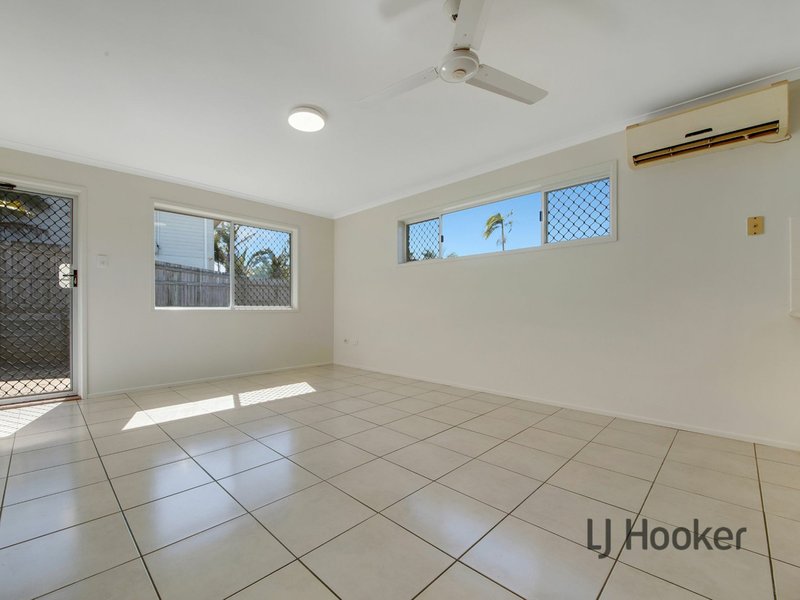 Photo - 23 Wedge Street, Tannum Sands QLD 4680 - Image 4