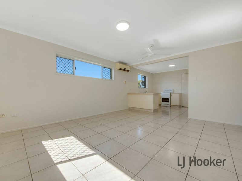 Photo - 23 Wedge Street, Tannum Sands QLD 4680 - Image 5