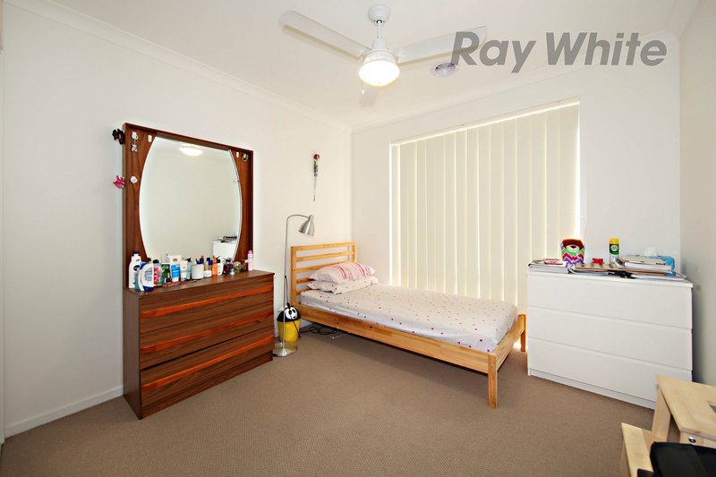 Photo - 23 Westonbury Drive, Point Cook VIC 3030 - Image 10