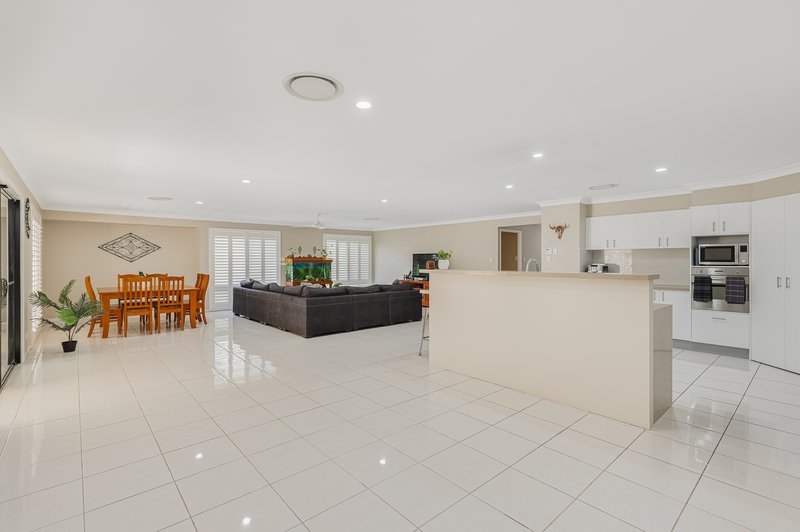 Photo - 23 Westwood Street, Banora Point NSW 2486 - Image 5