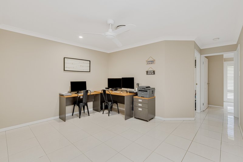 Photo - 23 Westwood Street, Banora Point NSW 2486 - Image 14