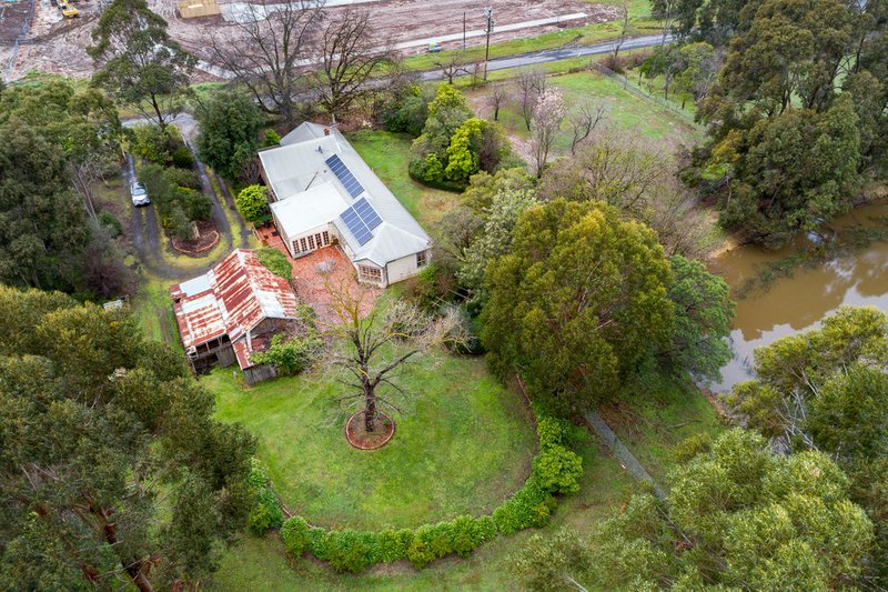 Photo - 23 Whiteside Road, Beaconsfield VIC 3807 - Image 5