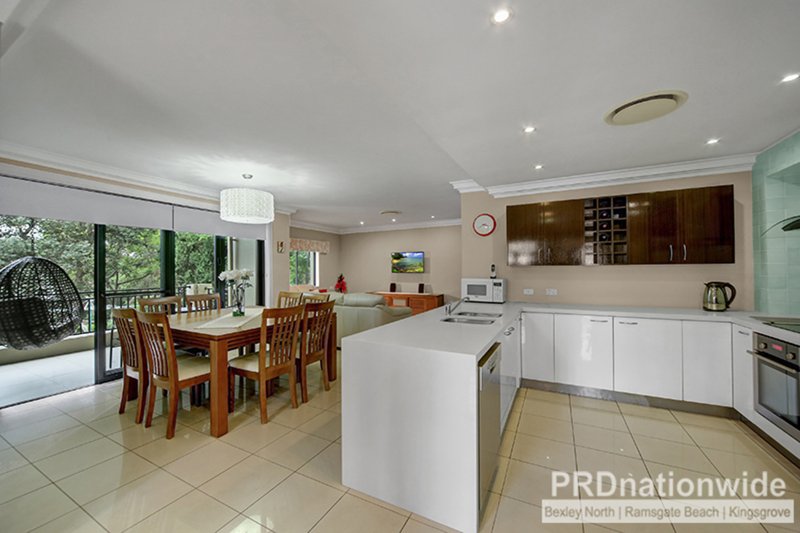 Photo - 23 Whitfield Parade, Hurstville Grove NSW 2220 - Image 6