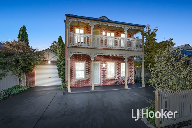 23 Willowbank Pocket, Pakenham VIC 3810