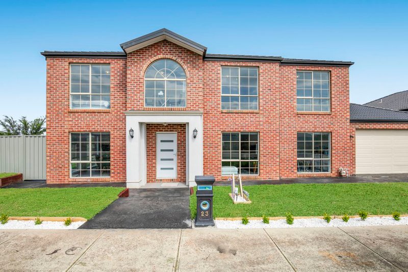 23 Wiltshire Avenue, Cranbourne East VIC 3977