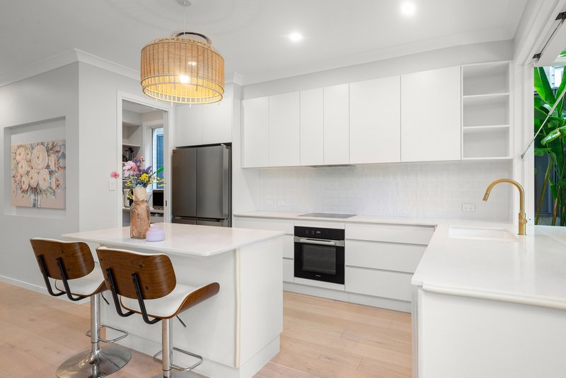 Photo - 23 Windemere Avenue, Morningside QLD 4170 - Image 11