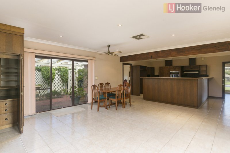 Photo - 23 Windermere Avenue, Novar Gardens SA 5040 - Image 4