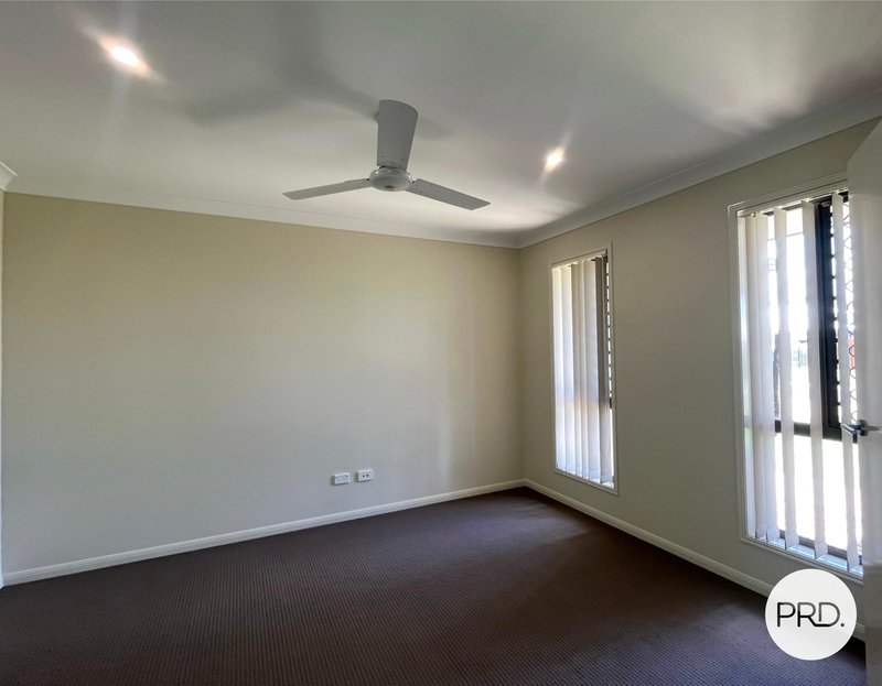 Photo - 23 Winpara Drive, Kirkwood QLD 4680 - Image 3