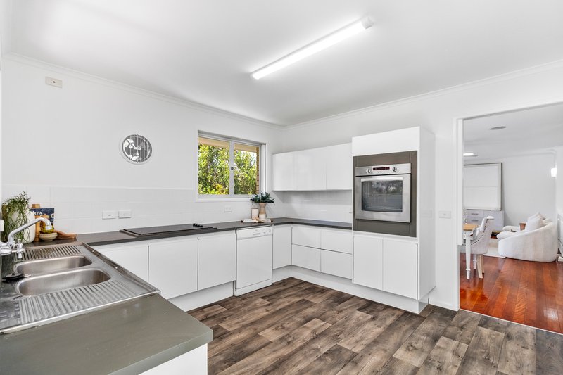 Photo - 23 Woking Street, Mitchelton QLD 4053 - Image 8