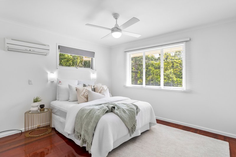 Photo - 23 Woking Street, Mitchelton QLD 4053 - Image 11