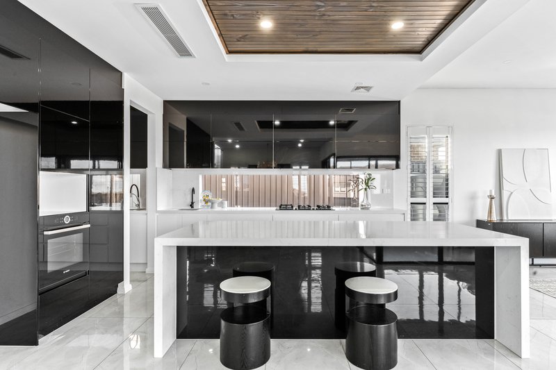 Photo - 23 Woodgate Parkway, Box Hill NSW 2765 - Image 7