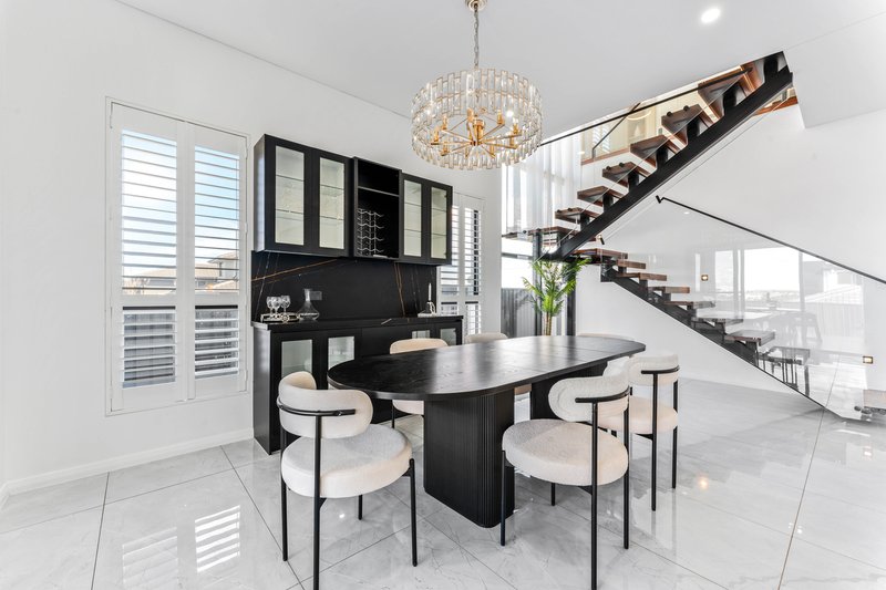Photo - 23 Woodgate Parkway, Box Hill NSW 2765 - Image 11