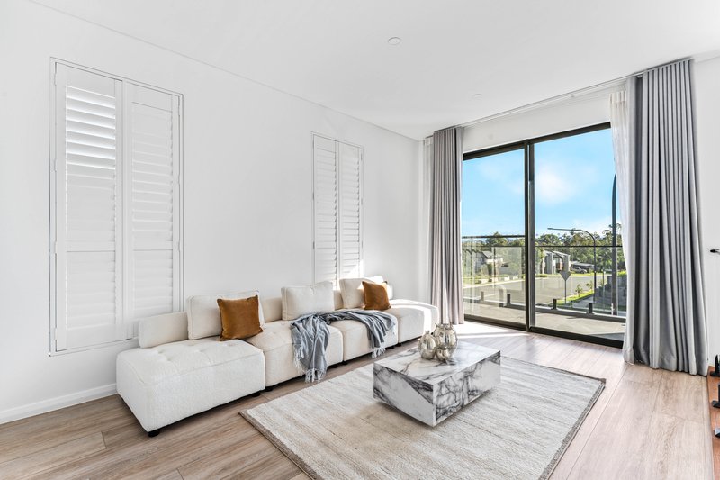 Photo - 23 Woodgate Parkway, Box Hill NSW 2765 - Image 23