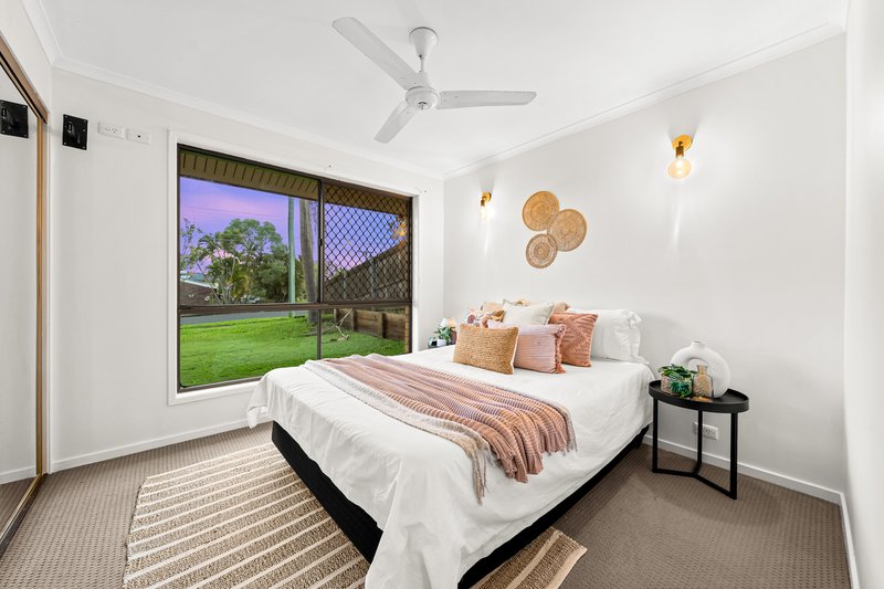 Photo - 23 Woodland Crescent, Browns Plains QLD 4118 - Image 13