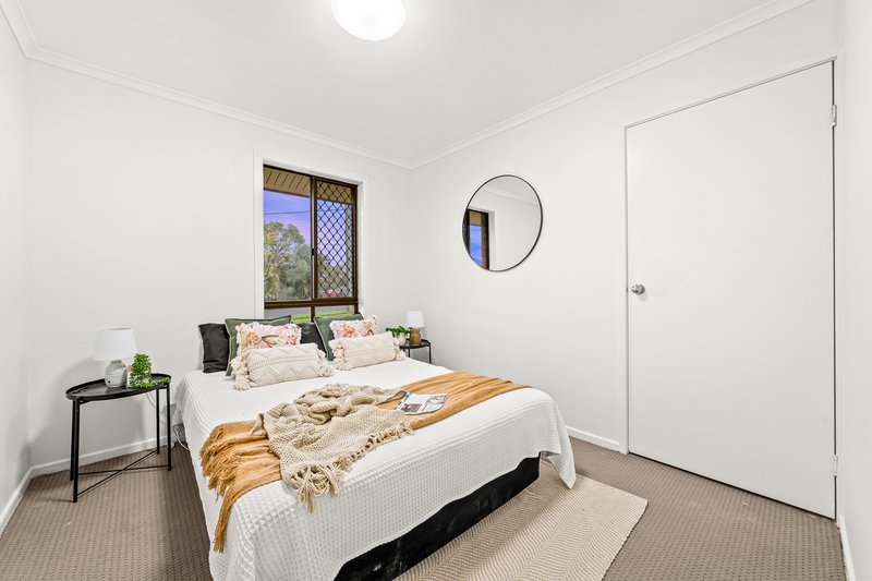 Photo - 23 Woodland Crescent, Browns Plains QLD 4118 - Image 15