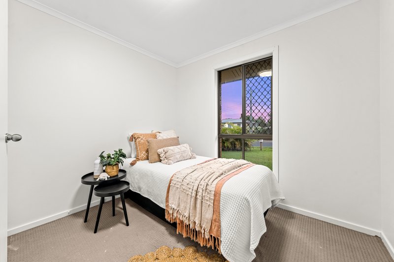 Photo - 23 Woodland Crescent, Browns Plains QLD 4118 - Image 16