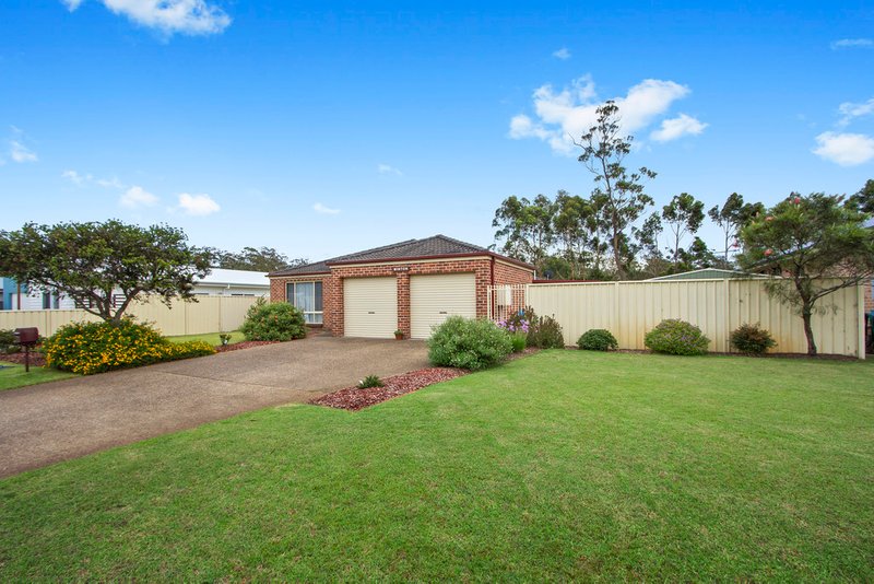 Photo - 23 Woolabar Drive, Broulee NSW 2537 - Image 2