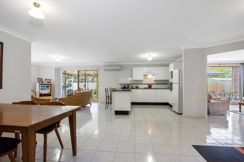 Photo - 23 Woolabar Drive, Broulee NSW 2537 - Image 5