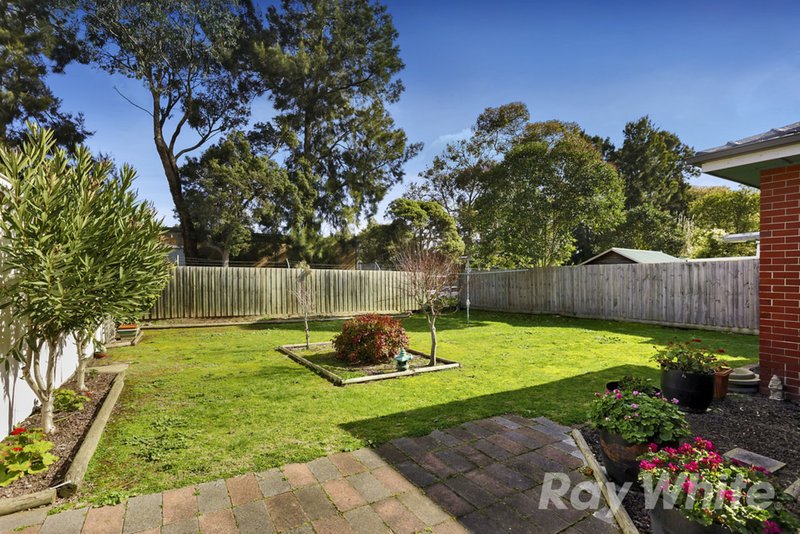 Photo - 23 Woolwich Drive, Mulgrave VIC 3170 - Image 8