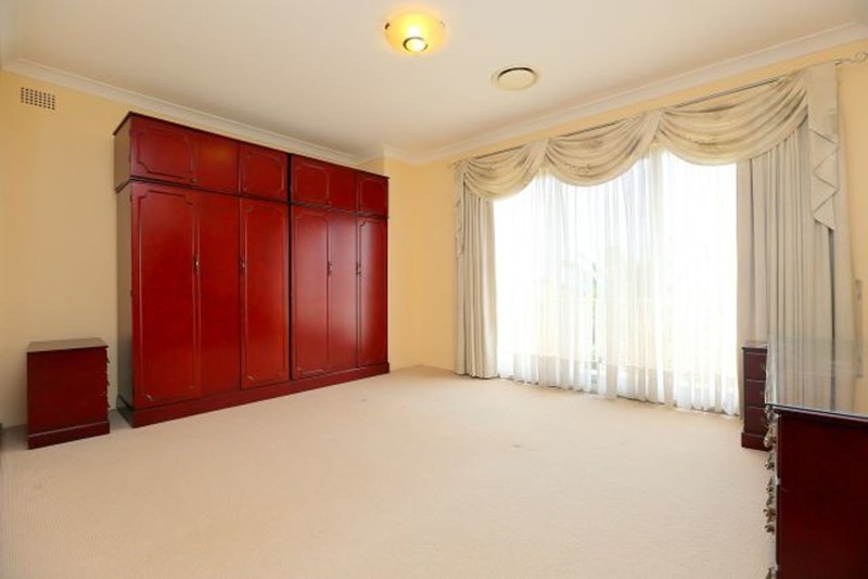 Photo - 23 Wren Street, Condell Park NSW 2200 - Image 5