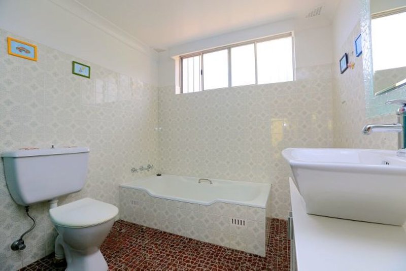 Photo - 23 Wren Street, Condell Park NSW 2200 - Image 11