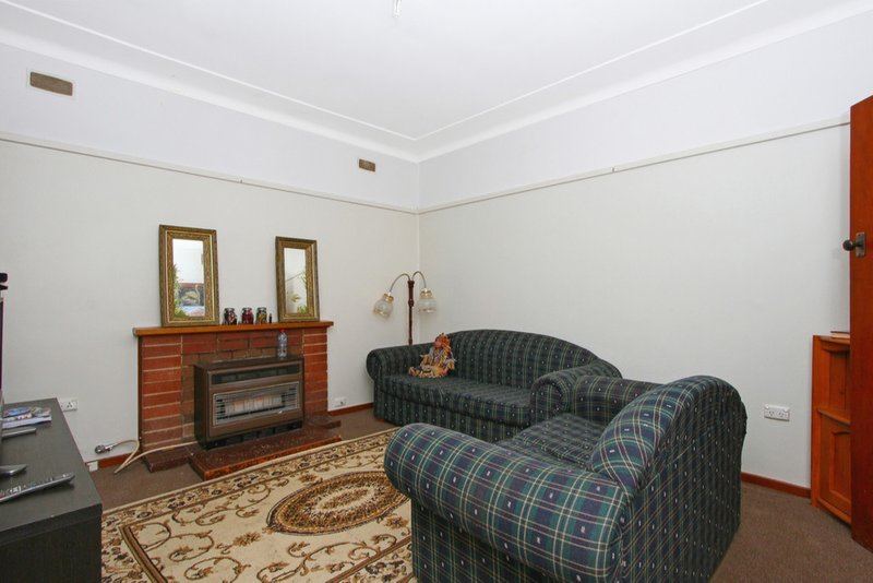 Photo - 23 Wyatt Street, Goulburn NSW 2580 - Image 2