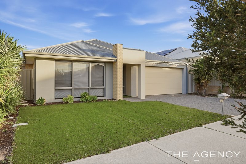 Photo - 23 Yamarna Road, Golden Bay WA 6174 - Image 2