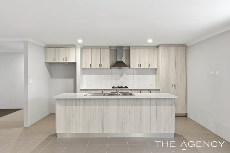 Photo - 23 Yamarna Road, Golden Bay WA 6174 - Image 3