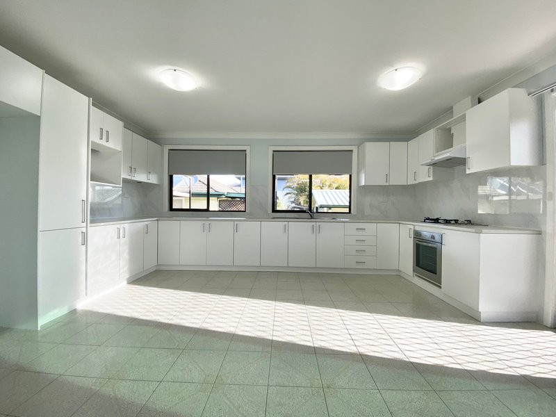 Photo - 23 Yarrangobilly Street, Heckenberg NSW 2168 - Image 3