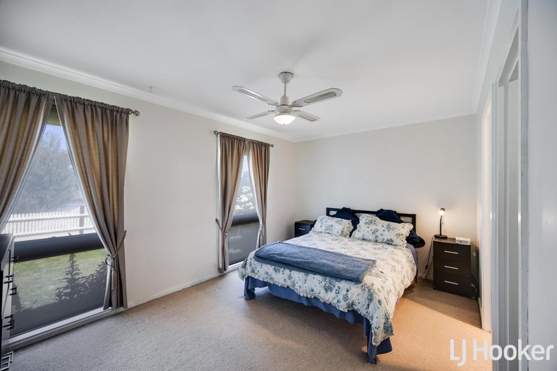 Photo - 23 Yuille Street, Melton VIC 3337 - Image 5