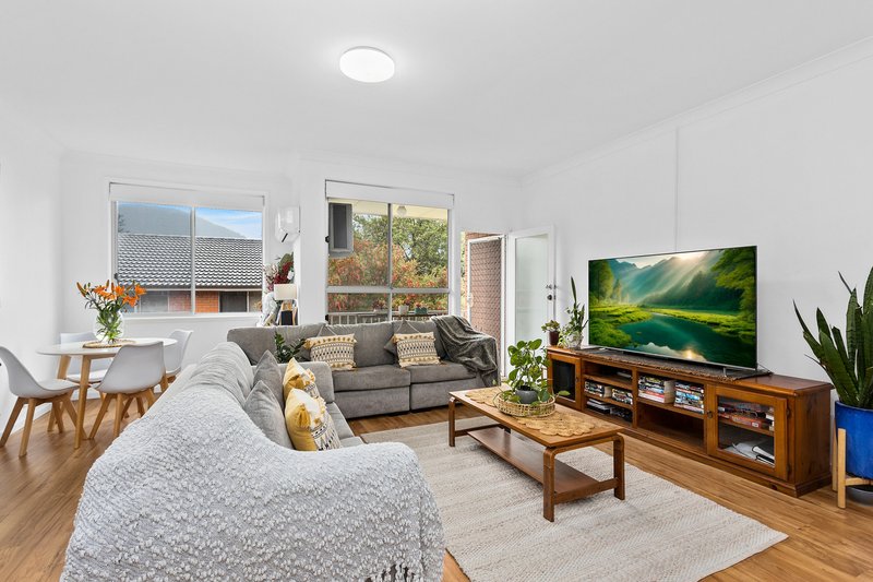 Photo - 2/3 Zelang Avenue, Figtree NSW 2525 - Image 3