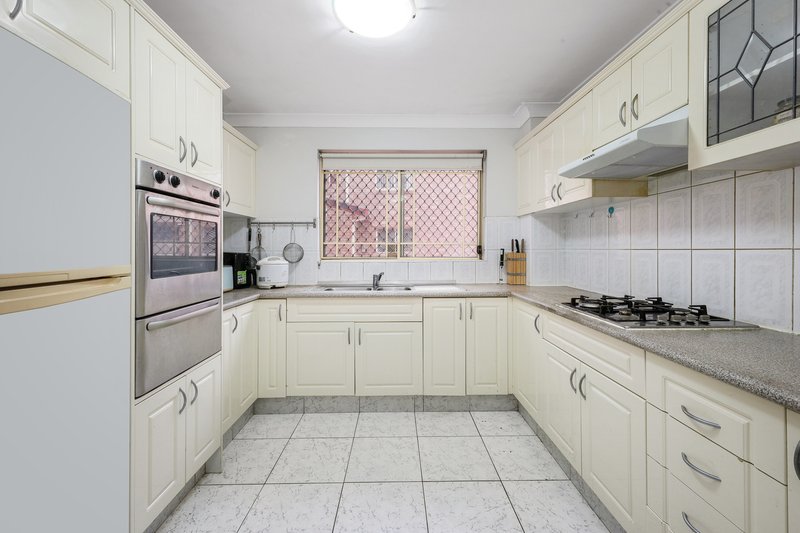 Photo - 2/30-34 Brandon Avenue, Bankstown NSW 2200 - Image 4