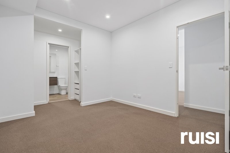 Photo - 2/30-36 Warby Street, Campbelltown NSW 2560 - Image 6