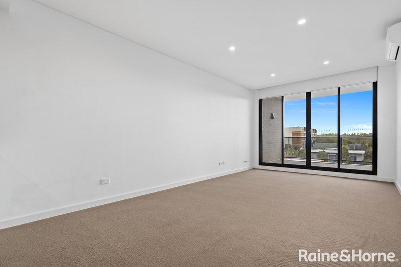 Photo - 2/30-36 Warby Street, Campbelltown NSW 2560 - Image 7