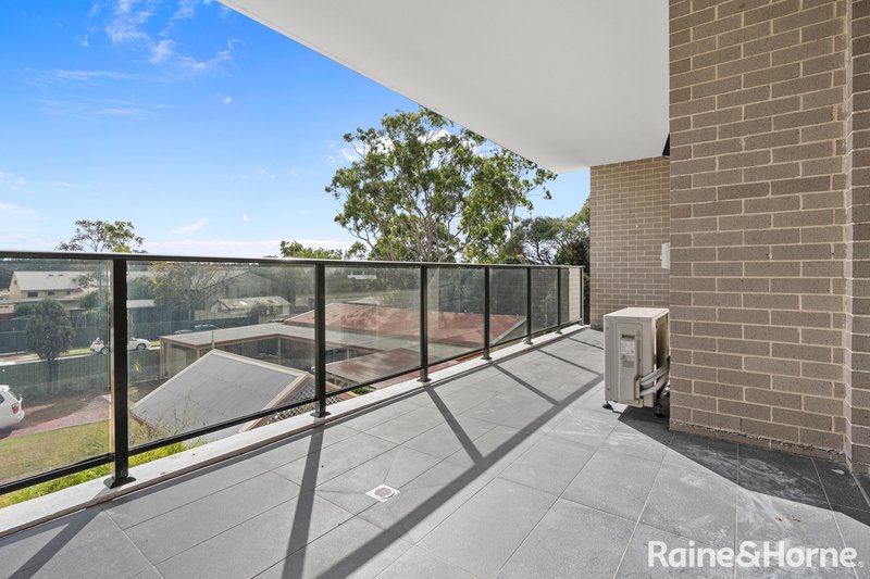 Photo - 2/30-36 Warby Street, Campbelltown NSW 2560 - Image 8