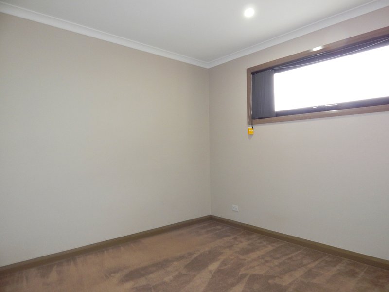 Photo - 2/30 Anderson Street, Lalor VIC 3075 - Image 6
