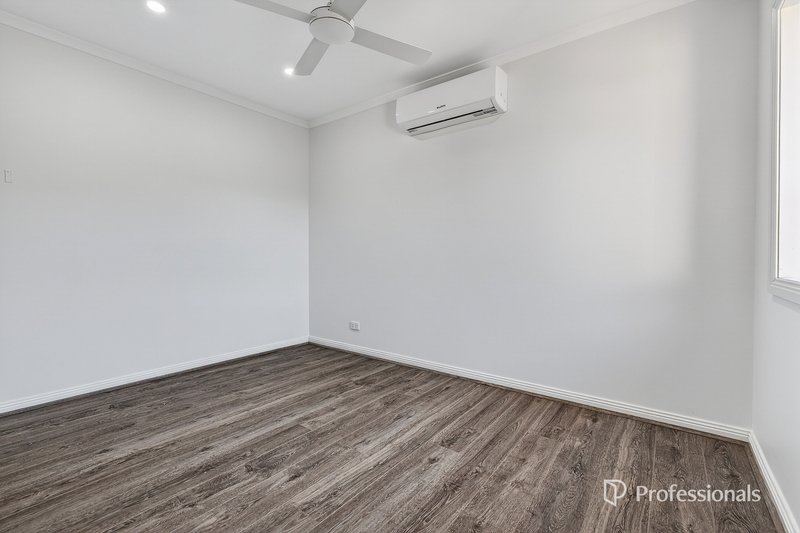 Photo - 2/30 Bales Street, Mount Waverley VIC 3149 - Image 7