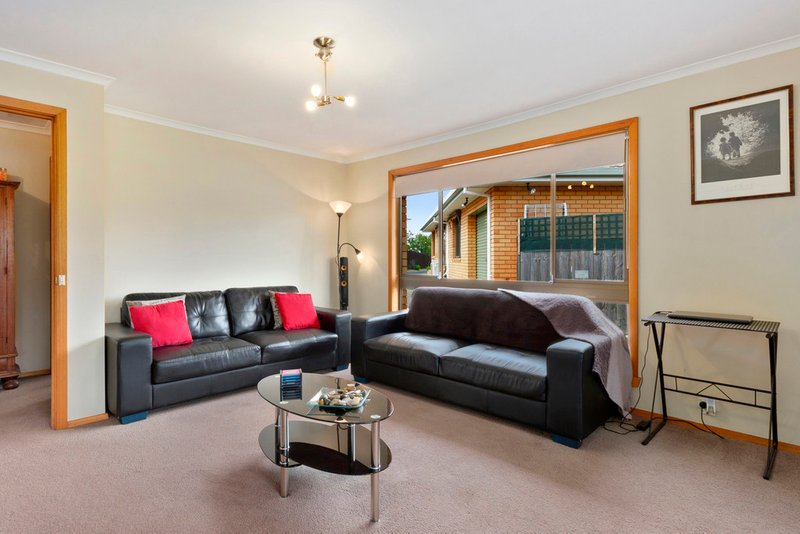 Photo - 2/30 Barrett Street, Glenorchy TAS 7010 - Image 3