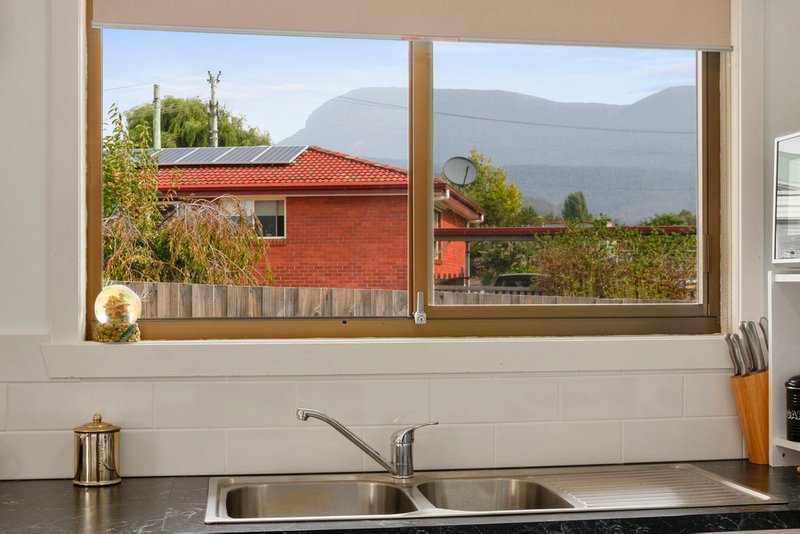 Photo - 2/30 Barrett Street, Glenorchy TAS 7010 - Image 8