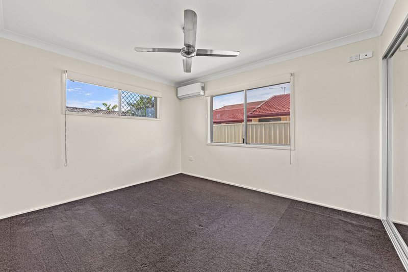 Photo - 230 Bayview Street, Runaway Bay QLD 4216 - Image 5