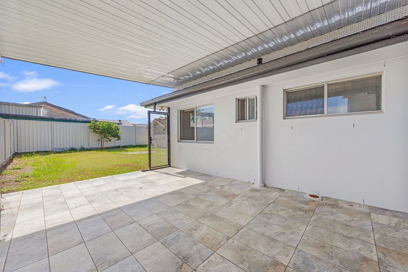 Photo - 230 Bayview Street, Runaway Bay QLD 4216 - Image 9