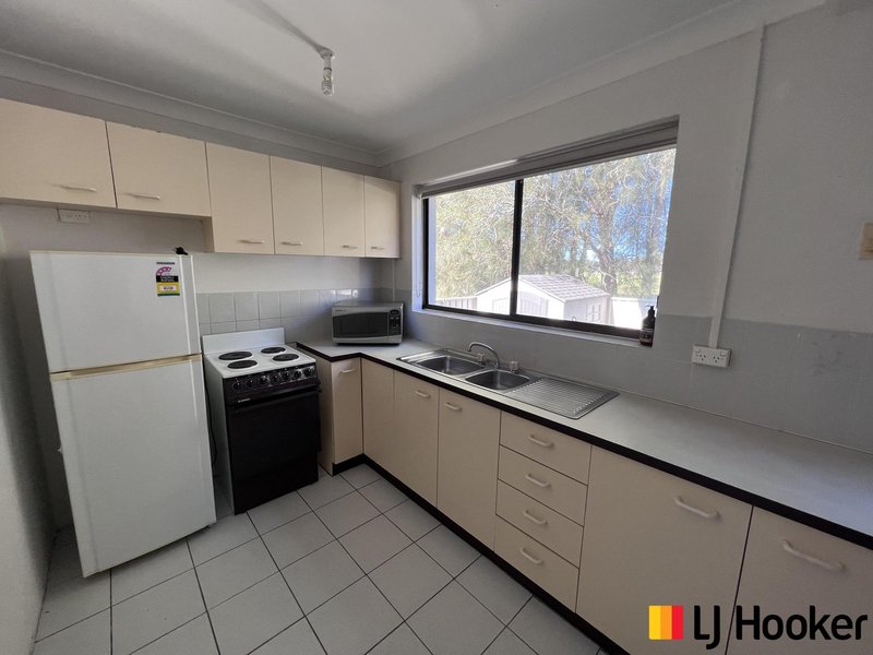 Photo - 2/30 Catlin Avenue, Batemans Bay NSW 2536 - Image 3