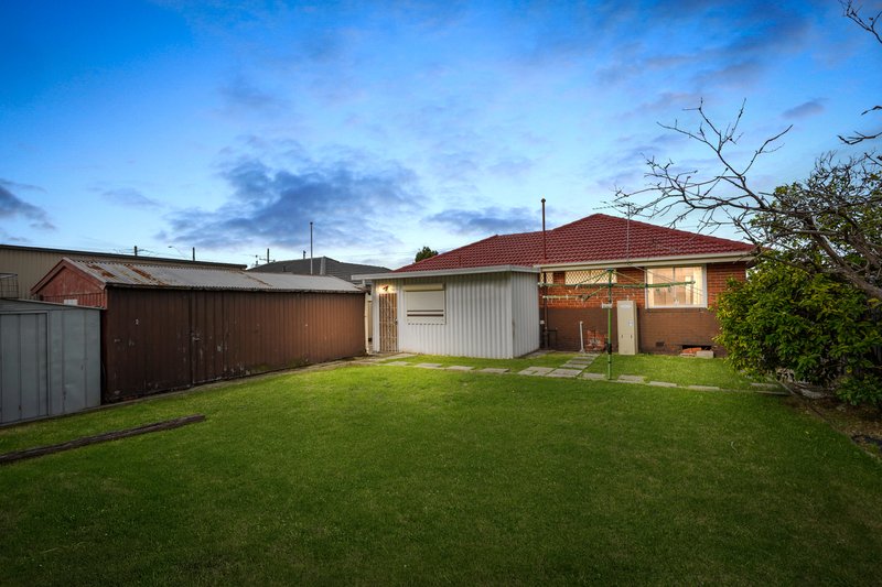 Photo - 230 Chandler Road, Keysborough VIC 3173 - Image 9