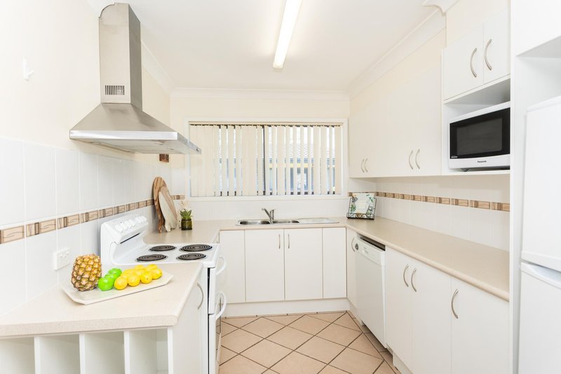 Photo - 2/30 Clyde Street, Mollymook Beach NSW 2539 - Image 3