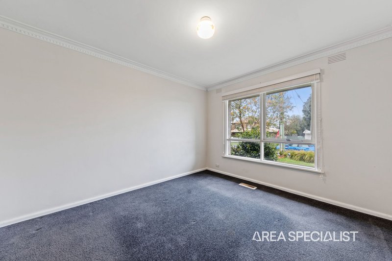 Photo - 2/30 Cornwall Street, Hallam VIC 3803 - Image 4